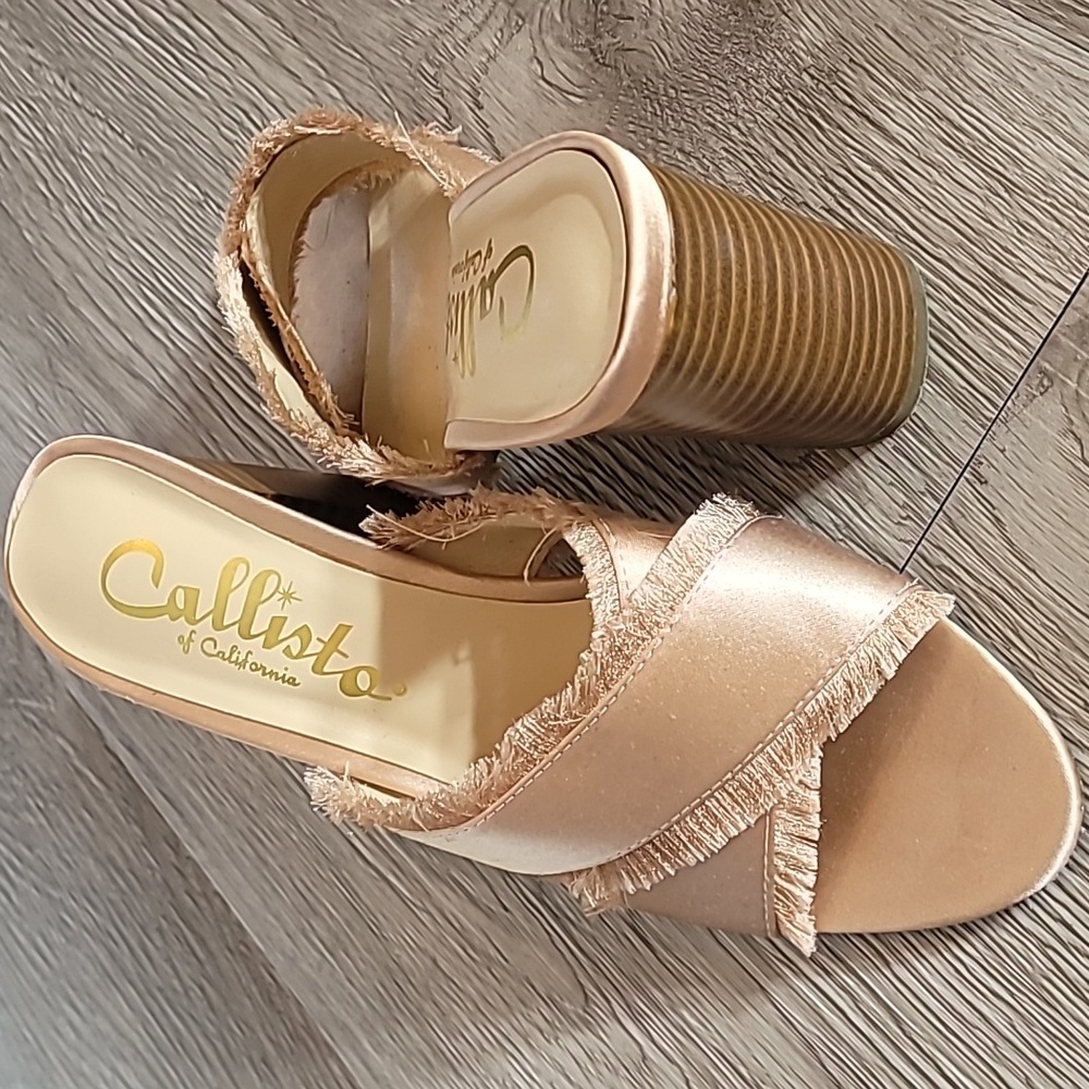 Callisto size 8.  Monakko Fringe Slip On Sandals. Blush pink.